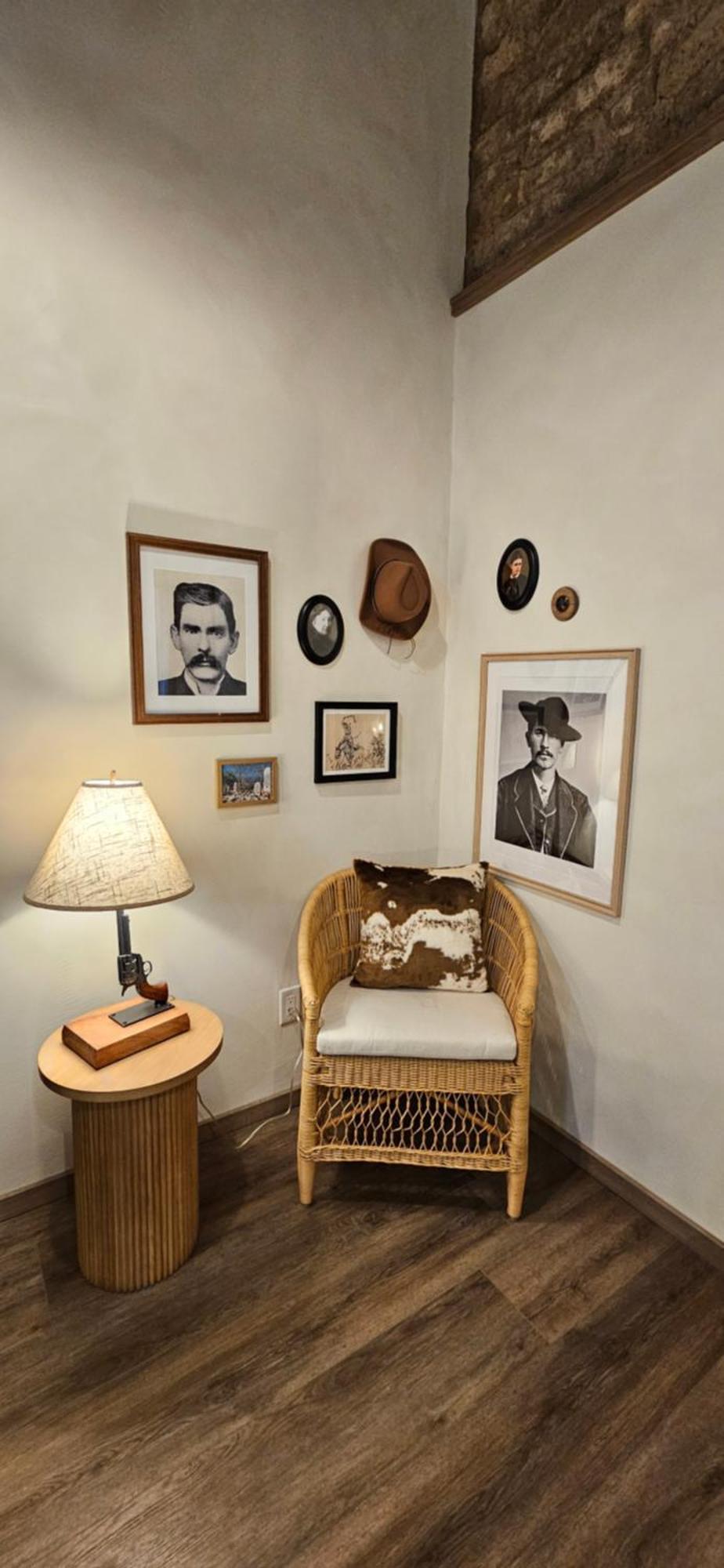 Inn History ทูมสโตน ภายนอก รูปภาพ